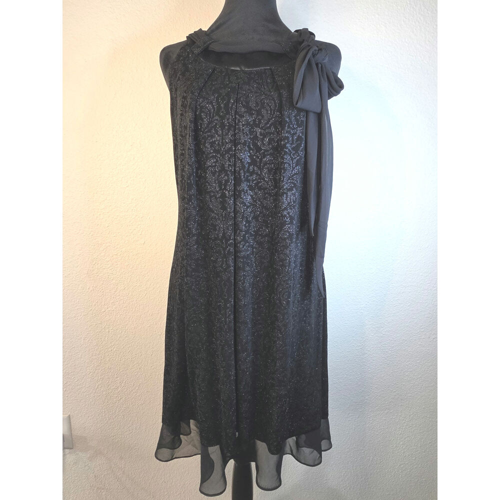 Vintage Black Sleeveless Evening Dress Shimmering Pattern Elegant Chiffon Bow